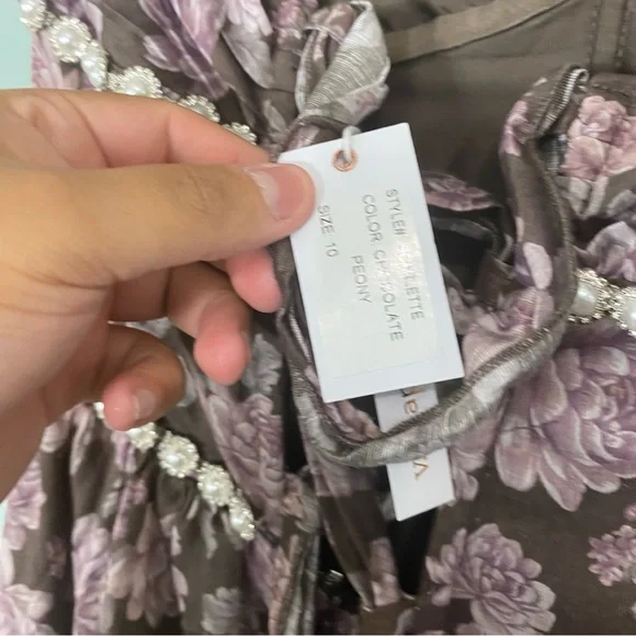 V Chapman Scarlette Dress In Chocolate Peony Floral Size 10 Purple Brown Ruffle is available for purchase on au PAY Market - Imported Goods Online Store Co.Ltd. | au PAY Market - V Chapman Scarlette Dress In Chocolate Peony Floral Size 10 Purple Brown Ruffle is available for purchase on au PAY Market - Imported Goods Online Store Co.Ltd. | au PAY Market -